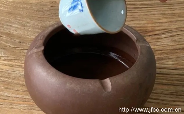 七子饼茶是熟普还是生普